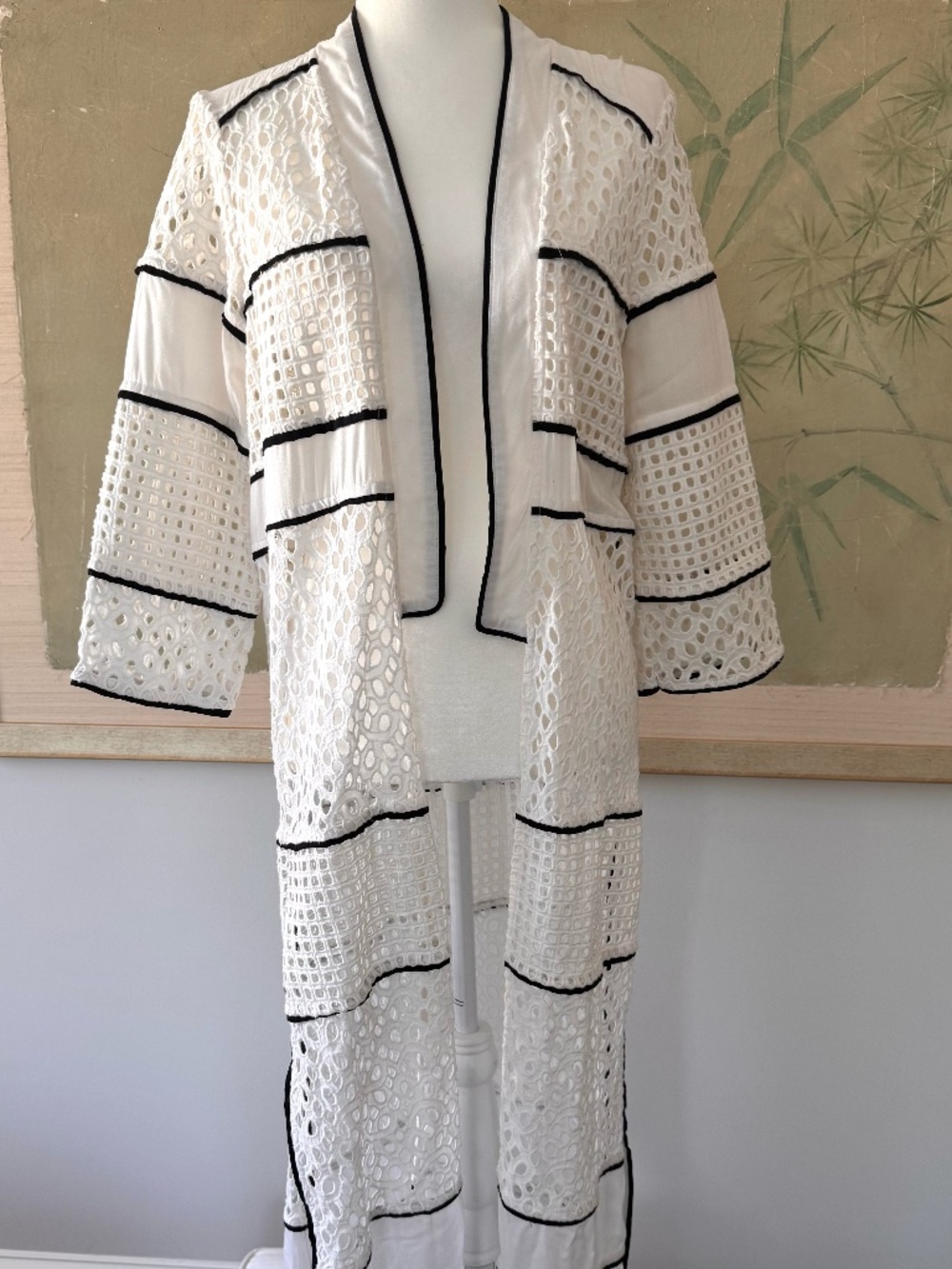 Black & White Lace Poolside Cover Up
